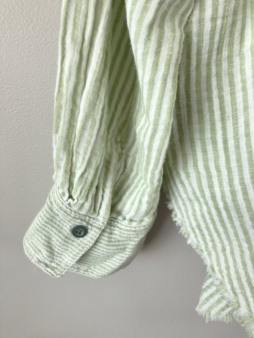 Free People Sage green striped shirt medium oversized top lightweight top - Picture 11 of 15